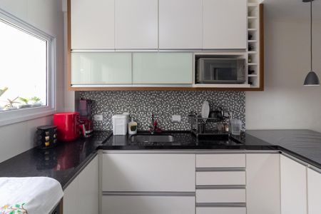 Casa de condomínio à venda com 101m², 2 quartos e 2 vagasCozinha