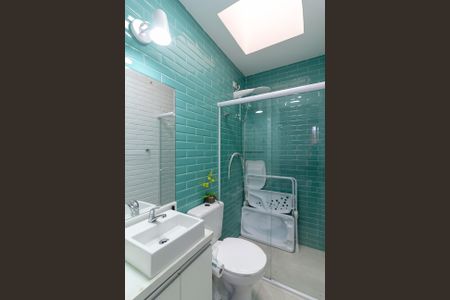 Casa de condomínio à venda com 101m², 2 quartos e 2 vagasBanheiro Suíte 1