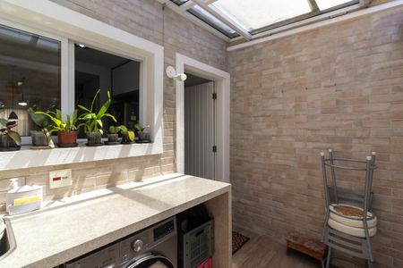 Casa de condomínio à venda com 101m², 2 quartos e 2 vagasÁrea de Serviço