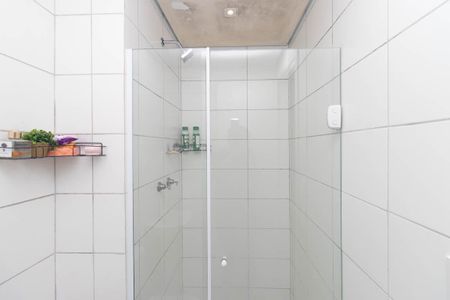 Banheiro de apartamento para alugar com 2 quartos, 45m² em Horto Florestal, São Paulo