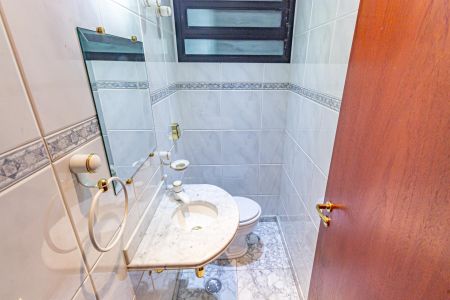 Apartamento para alugar com 128m², 3 quartos e 4 vagas Apartamento para alugar com 128m², 3 quartos e 4 vagasLavabo