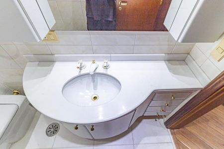 Apartamento para alugar com 128m², 3 quartos e 4 vagas Apartamento para alugar com 128m², 3 quartos e 4 vagasBanheiro