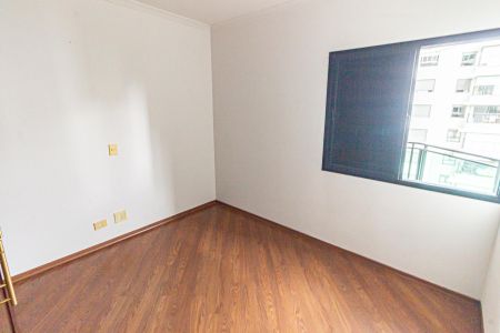 Apartamento para alugar com 128m², 3 quartos e 4 vagas Apartamento para alugar com 128m², 3 quartos e 4 vagasQuarto 2