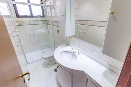 Apartamento para alugar com 128m², 3 quartos e 4 vagas Apartamento para alugar com 128m², 3 quartos e 4 vagasBanheiro