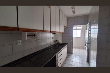 Apartamento para alugar com 80m², 2 quartos e 1 vagaCozinha 