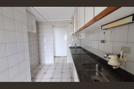 Apartamento para alugar com 80m², 2 quartos e 1 vagaCozinha 