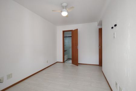 Apartamento à venda com 90m², 2 quartos e 2 vagasQuarto 2 - Suíte