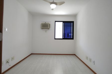 Apartamento à venda com 90m², 2 quartos e 2 vagasQuarto 1