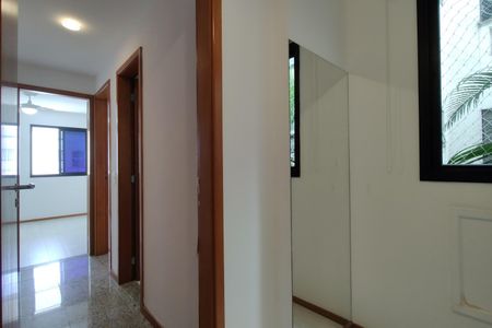 Apartamento à venda com 90m², 2 quartos e 2 vagasCloset
