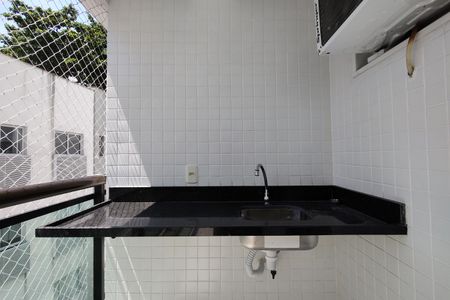 Apartamento à venda com 90m², 2 quartos e 2 vagasVaranda1