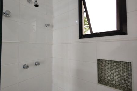 Apartamento à venda com 90m², 2 quartos e 2 vagasBanheiro da Suíte