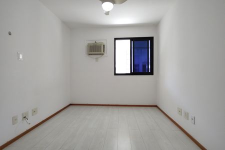 Apartamento à venda com 90m², 2 quartos e 2 vagasQuarto 1
