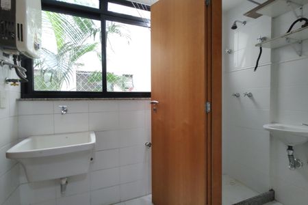 Apartamento à venda com 90m², 2 quartos e 2 vagasÁrea de Serviço