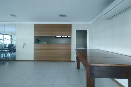 Apartamento à venda com 90m², 2 quartos e 2 vagasÁrea comum - Salão de festas