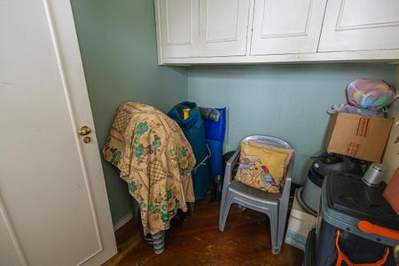 Apartamento à venda com 190m², 4 quartos e 2 vagasDCE