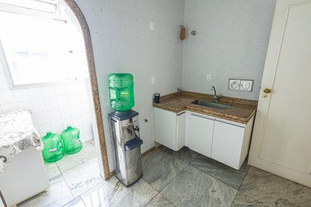 Apartamento à venda com 190m², 4 quartos e 2 vagascozinha
