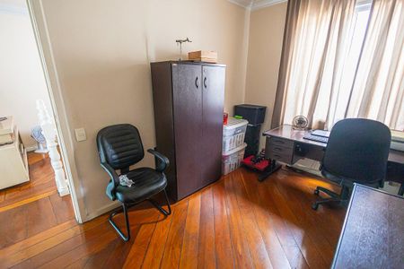 Apartamento à venda com 190m², 4 quartos e 2 vagasquarto 4
