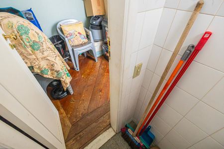 Apartamento à venda com 190m², 4 quartos e 2 vagasbanheiro de serviço