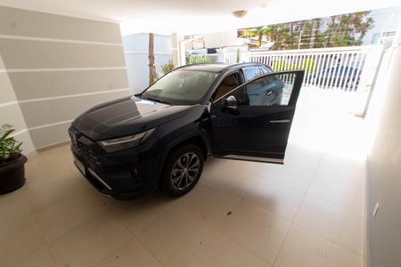 Casa para alugar com 275m², 4 quartos e 4 vagasGARAGEM