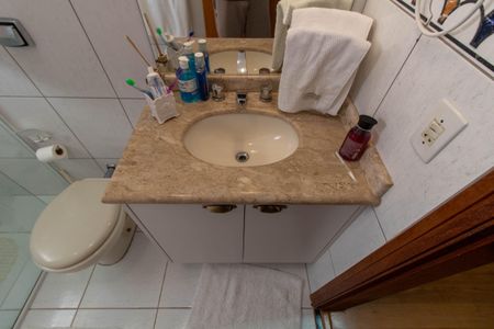 Casa para alugar com 275m², 4 quartos e 4 vagasBANHEIRO DA SUITE 2