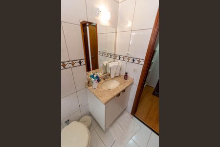 Casa para alugar com 275m², 4 quartos e 4 vagasBANHEIRO DA SUITE 2