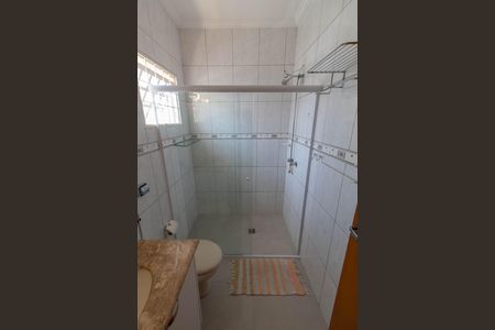 Casa para alugar com 275m², 4 quartos e 4 vagasBANHEIRO DA SUITE 1