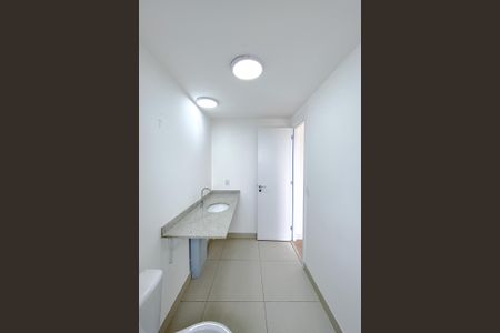 Apartamento para alugar com 126m², 3 quartos e 1 vaga Apartamento para alugar com 126m², 3 quartos e 1 vagaBanheiro da Suíte 2