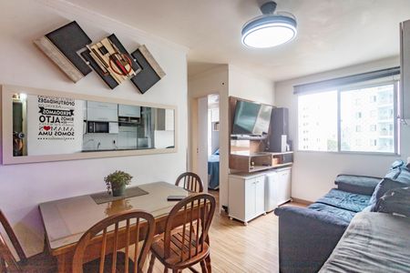 Sala  de apartamento à venda com 2 quartos, 45m² em Taboão, São Bernardo do Campo