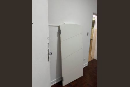 Foto 02 de apartamento à venda com 1 quarto, 43m² em Vila Santana, São Paulo