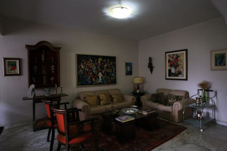 Apartamento à venda com 380m², 4 quartos e 2 vagasSala