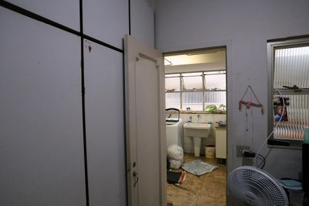 Apartamento à venda com 380m², 4 quartos e 2 vagasQuarto de Serviço