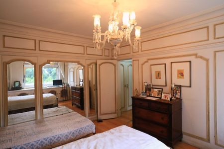 Apartamento à venda com 380m², 4 quartos e 2 vagasSuíte