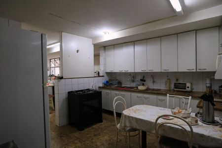Apartamento à venda com 380m², 4 quartos e 2 vagasCozinha