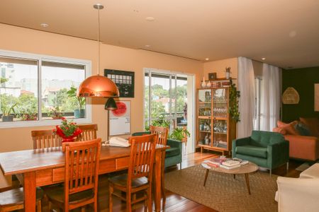 Sala de apartamento à venda com 3 quartos, 171m² em Vila Romana, São Paulo