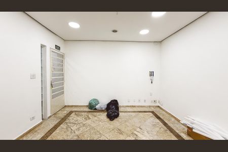 Sala de casa à venda com 4 quartos, 150m² em Carandiru, São Paulo