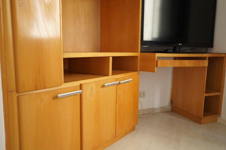 Apartamento para alugar com 75m², 3 quartos e 2 vagasQuarto 2