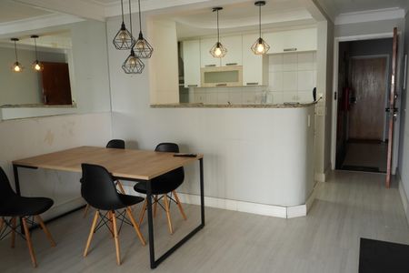 Sala de apartamento para alugar com 3 quartos, 75m² em Vila Gomes Cardim, São Paulo