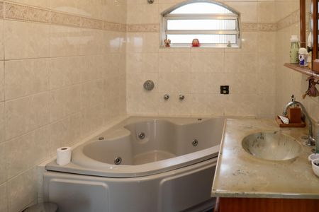 Casa para alugar com 140m², 3 quartos e 5 vagas Casa para alugar com 140m², 3 quartos e 5 vagasBanheiro da Suíte