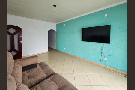 Casa para alugar com 140m², 3 quartos e 5 vagas Casa para alugar com 140m², 3 quartos e 5 vagasSala