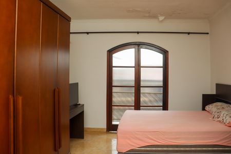 Casa para alugar com 140m², 3 quartos e 5 vagas Casa para alugar com 140m², 3 quartos e 5 vagasSuite