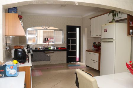 Casa para alugar com 140m², 3 quartos e 5 vagas Casa para alugar com 140m², 3 quartos e 5 vagasCozinha