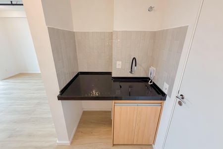 Studio para alugar com 36m², 1 quarto e sem vaga Studio para alugar com 36m², 1 quarto e sem vagaÁrea de Serviço