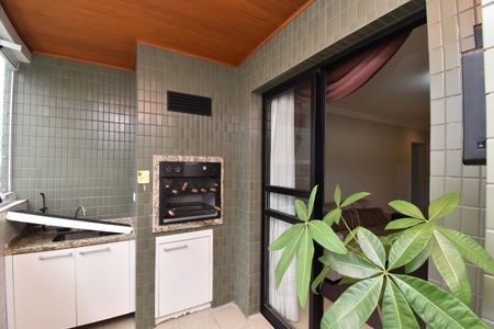 Apartamento para alugar com 125m², 3 quartos e 2 vagasVaranda com Churrasqueira