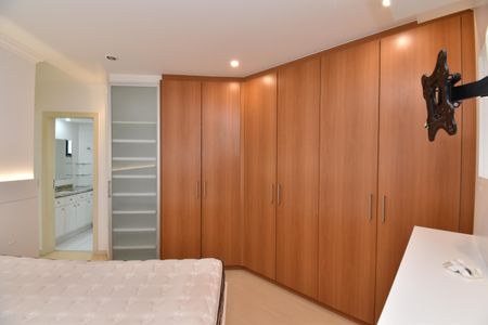 Apartamento para alugar com 125m², 3 quartos e 2 vagasSuíte