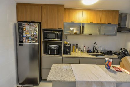 Apartamento para alugar com 78m², 3 quartos e 2 vagasCozinha