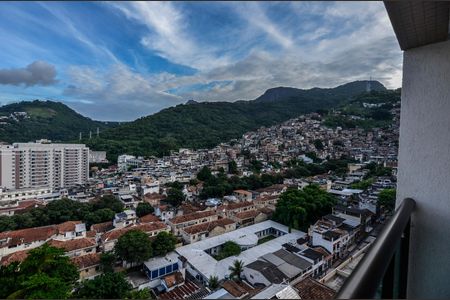 Apartamento para alugar com 78m², 3 quartos e 2 vagasSala