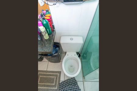 Casa de condomínio à venda com 70m², 2 quartos e 2 vagasBanheiro