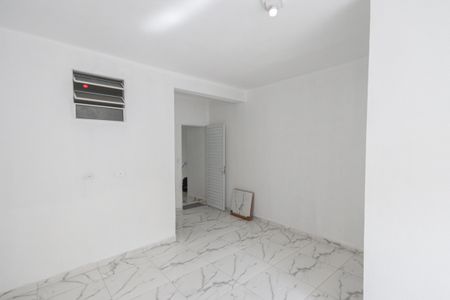 Sala/Cozinha de casa para alugar com 2 quartos, 50m² em Furnas, São Paulo