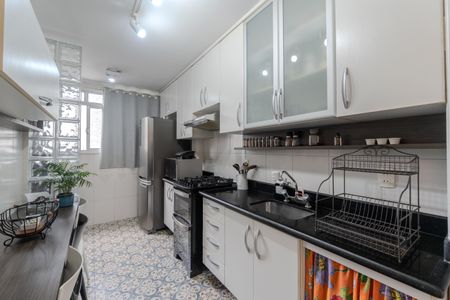Apartamento à venda com 70m², 2 quartos e sem vagaCozinha e Área de Serviço