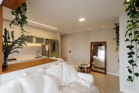 Apartamento para alugar com 65m², 2 quartos e 1 vagaSala